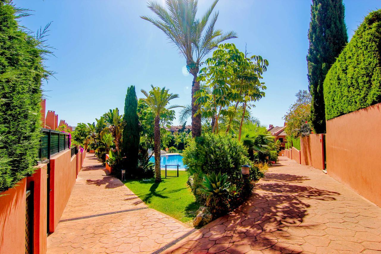 Oleholidays Adosado Mediterraneo Los Monteros 100 M Playa Marbella Zewnętrze zdjęcie